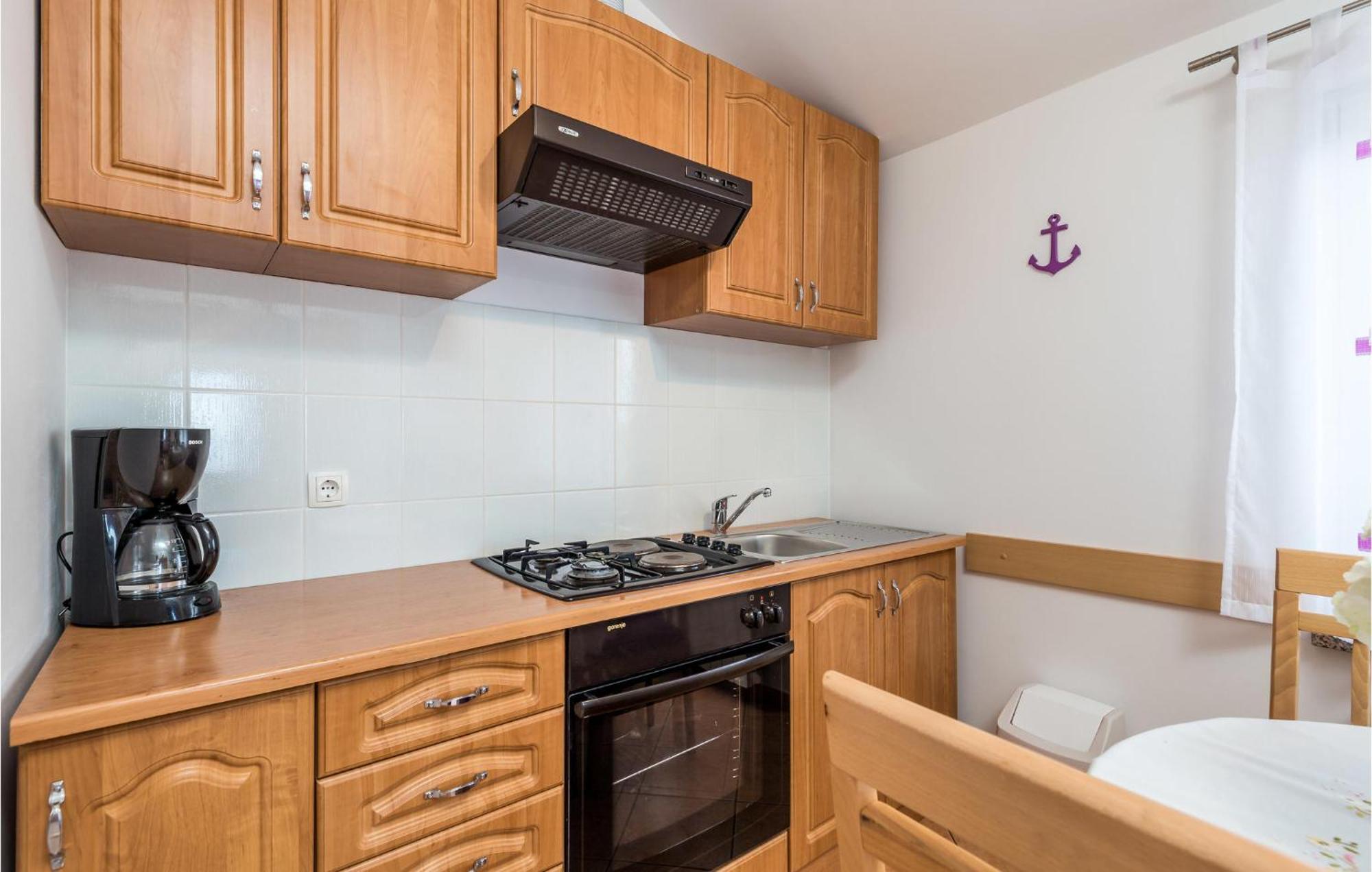 2 Bedroom Beautiful Apartment In Rukavac Rukavac  Eksteriør bilde